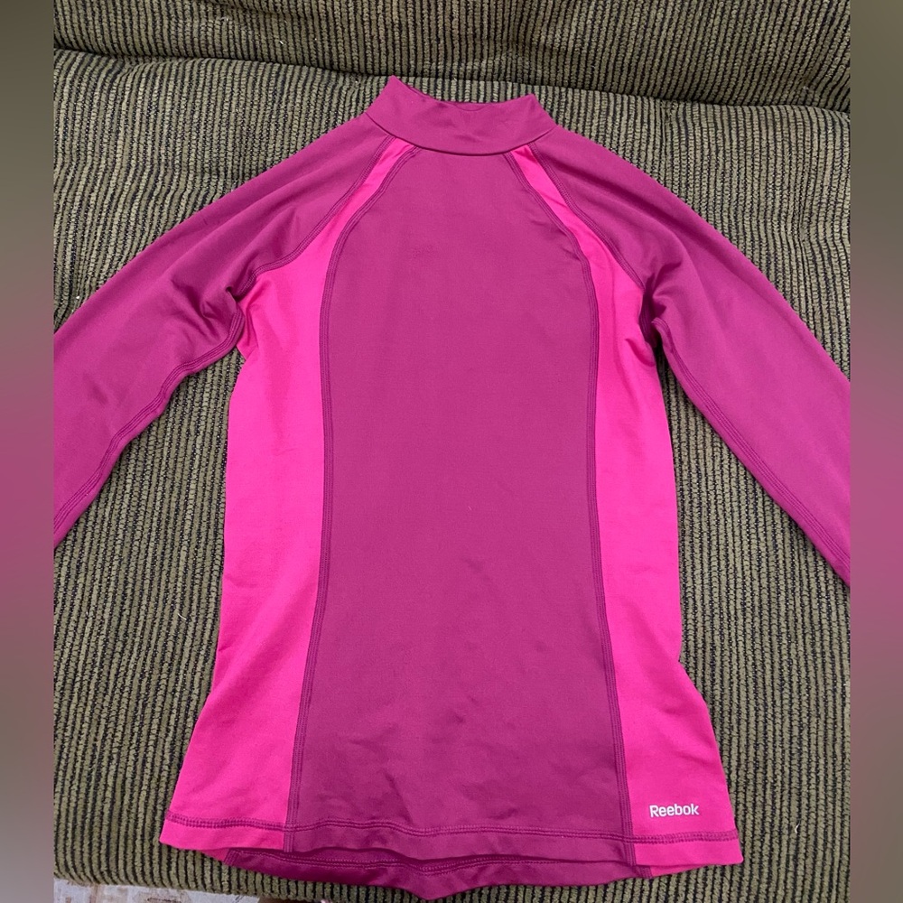 Reebok | Size XS | workout turtleneck